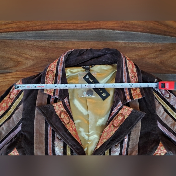 Gorgeous Chaudry Jacket NWT Blazer Ladies Small Brown Velvet Beads and Sequins - Picture 4 of 12